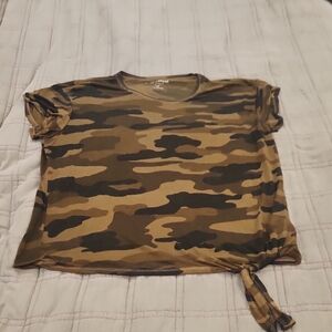 Lucky Brand Camouflage Short Sleeve Tee Size 1X!